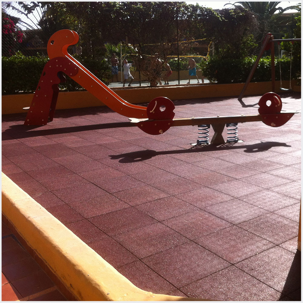 Pavimento Continuo Parques Infantiles - CauPlast