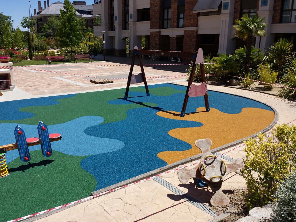 Pavimento Continuo Parques Infantiles - CauPlast